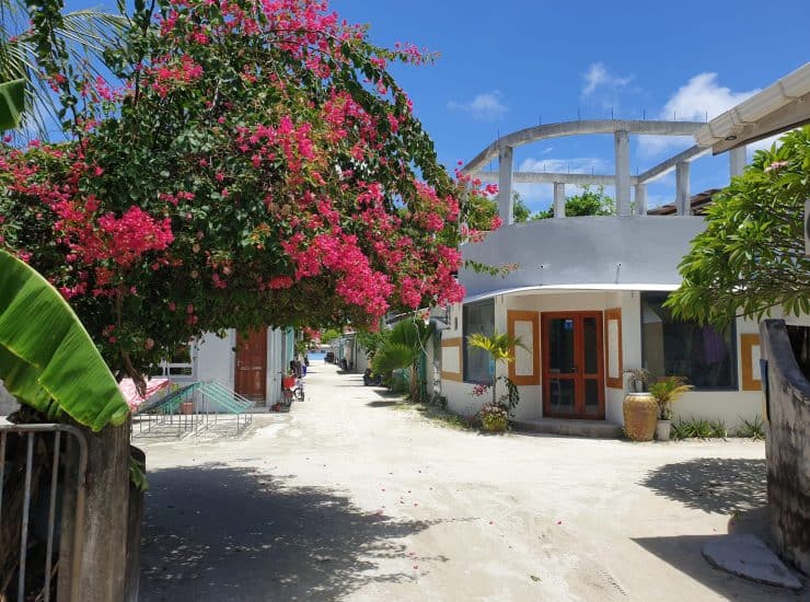 Beach Heaven Maldives - Golden Turtle Guest House